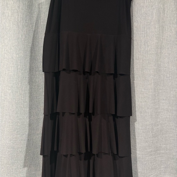 Junee Dresses & Skirts - Stylish Black Layered Dress